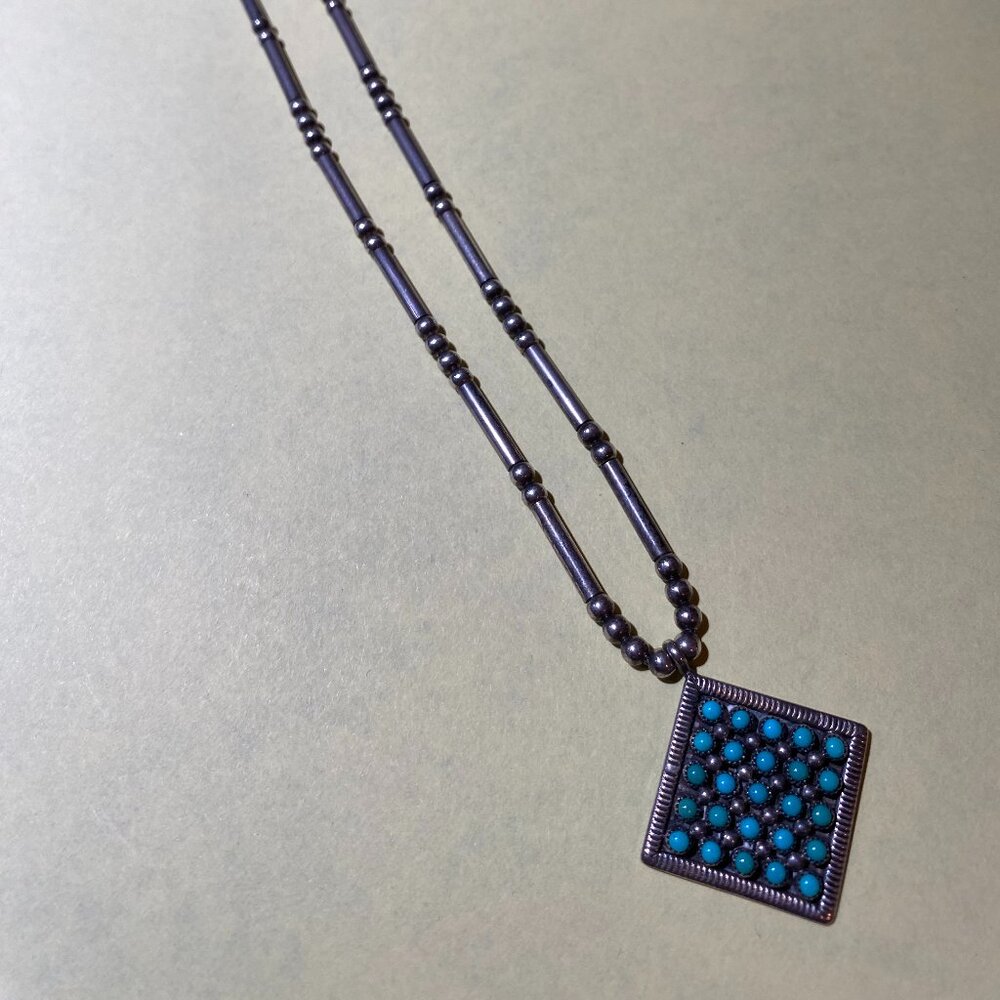 Turquoise pendant necklace